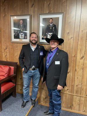 Past Grand Master of Texas Brad Billings  with Worshipful Master of Sam P. Cochran Lodge #1335