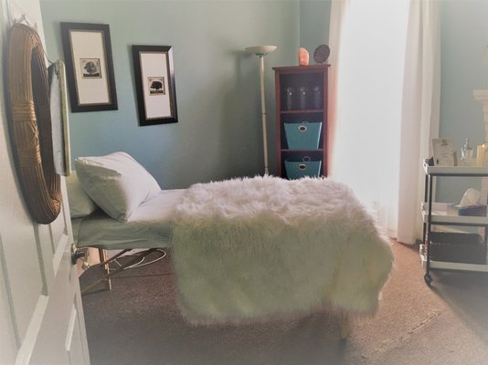 Acupuncture/Reiki/Massage room