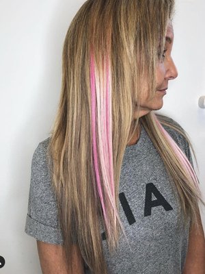 full head of extensions with a pop of pink by Lexi