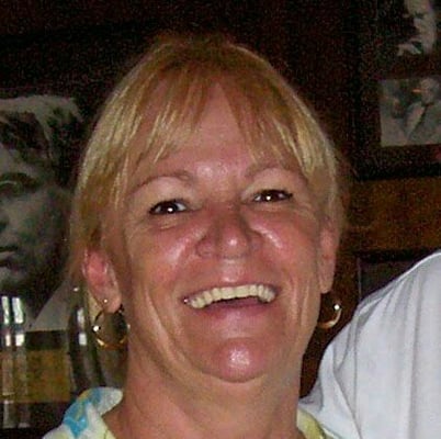 Photo of Elaine L.