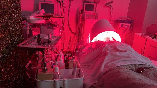 Red light phototherapy best for skin pro-aging management.