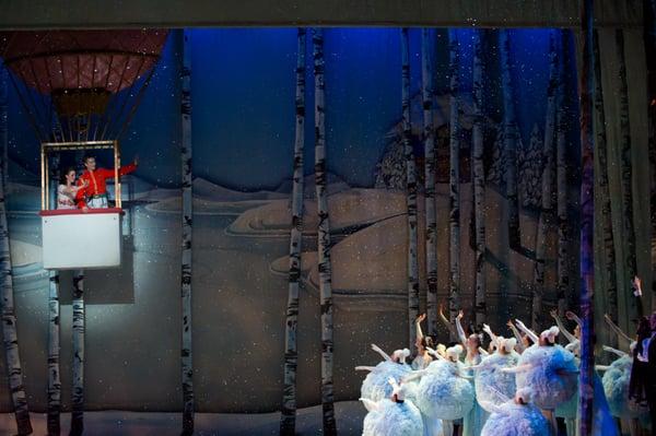 Graham Lustig's "The Nutcracker" at the Paramount Theatre. Photo by David DeSilva.