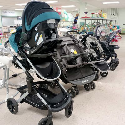 Fall 2023 Sale Photo

Strollers & Baby Gear