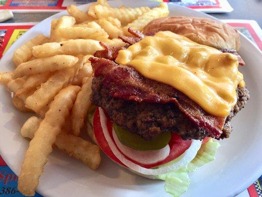 Juiciest Bacon cheeseburger ever