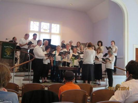 Over 20 FPW members sing in a choir. Music is a strong part of the weekly service.