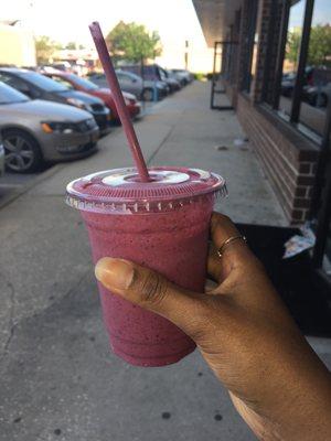 Berry berry smoothie