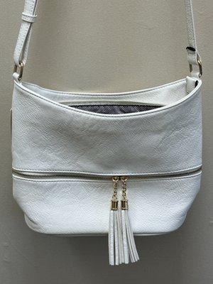 Lovely white purse!