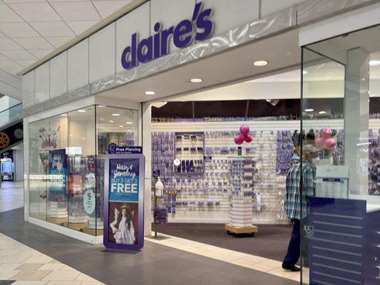 Claire's