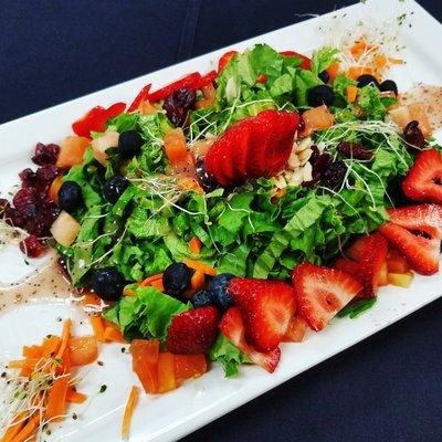 Seasonal Strawberry Salad