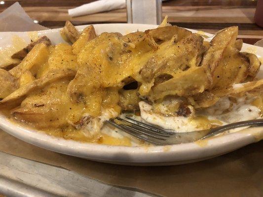 Cheesy potato wedges w/ blue cheese from the late night menu