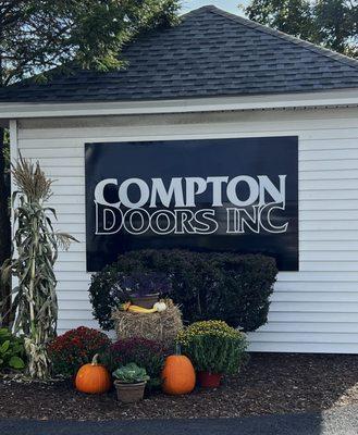 Compton Doors