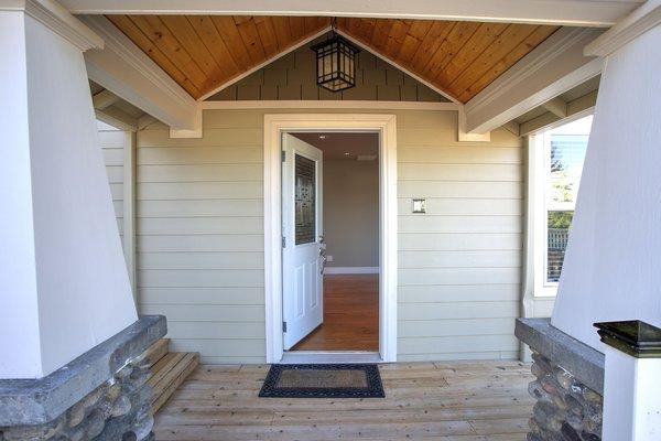 Let us open the door to your dream home!