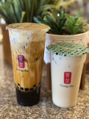 Dirty brown sugar milk tea (left) & oolong milk tea (right)