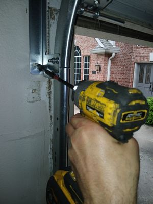 Princeton garage door company. Local garage door repair near Princeton texas