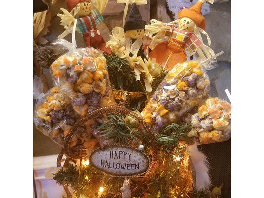 Halloween cones colored kettle corn