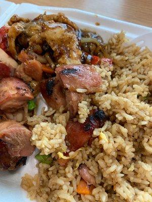 Fried rice and chicken and mushroom