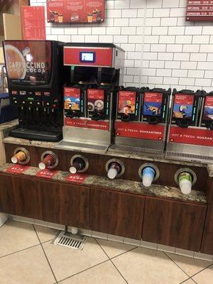 Great cappuccino machine/coffee/creamer selection