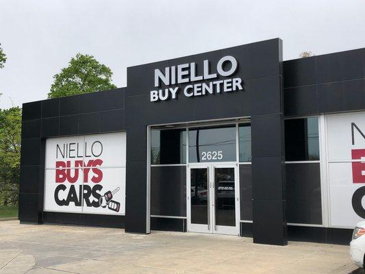 Niello Buy Center