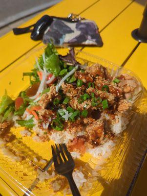 Fried chicken plate soy and garlic sauce with salad and sticky rice