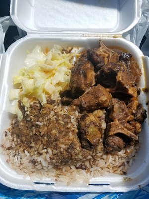 large oxtail dinner w/rice & peas, steamed vegs