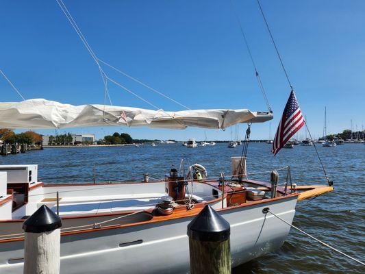 The AFT part of woodwind 2 at dock