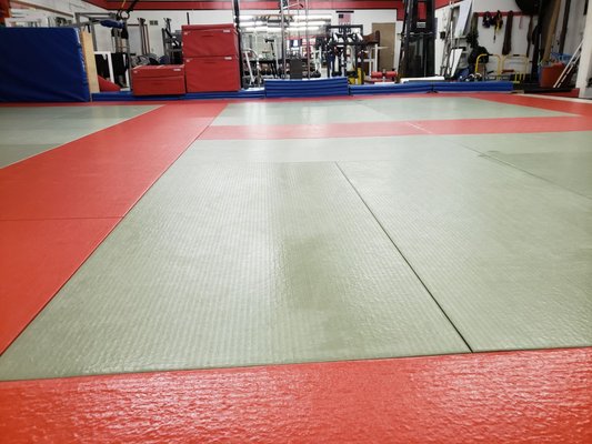 Nice clean mats.