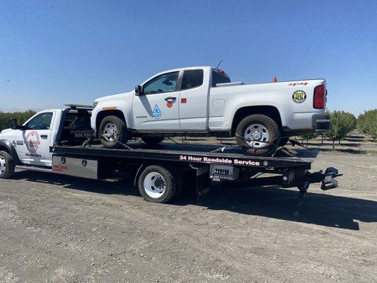 Farmers towing