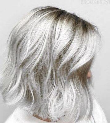 Rooted blonde Artist--Elisabeth Color by Davines @LeCoiffeur Newport Beach CA #Hairbyelisabethnewportbeach@LeCoiffeur