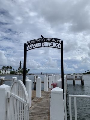 Water taxi stops at this little park