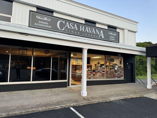 Casa Havana Cigar Lounge