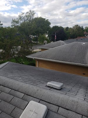 9/13/2019. Inspector on the roof