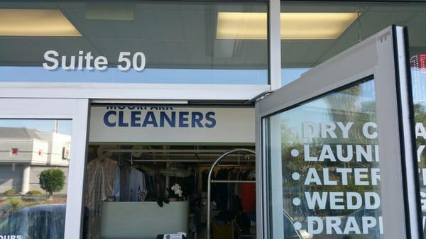 Moorpark Cleaners