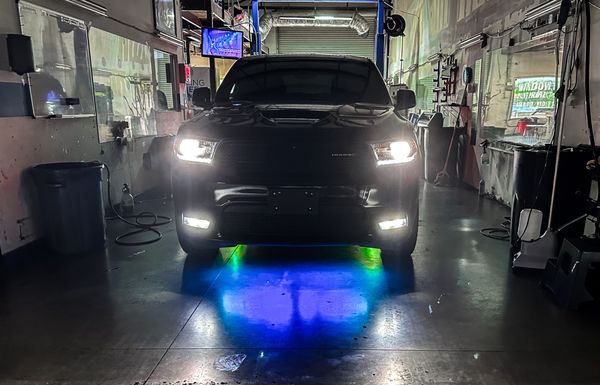 Dodge Durango in for color chasing underglow!