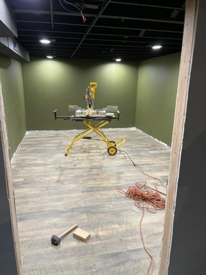 Floor install and can lighting