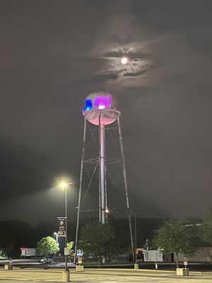 Goodnight moon & water tower ;)