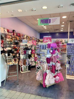 Claire's