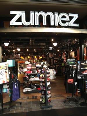 Zumiez