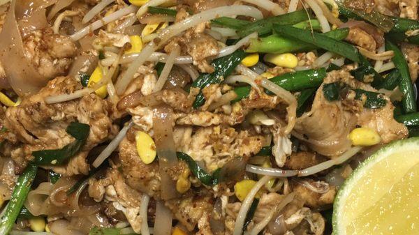 Chicken Pad Thai