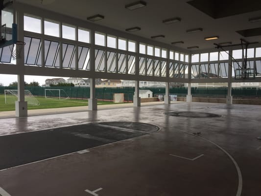 Partially indoor basketball court.