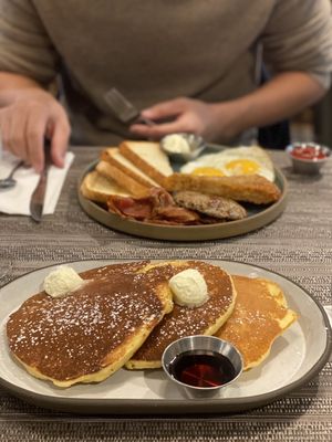 Cornmeal Pancakes