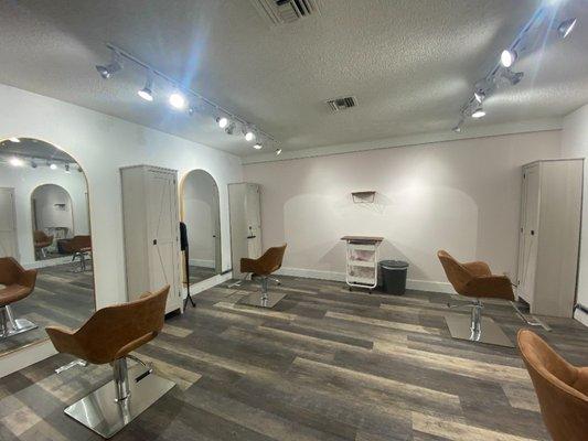 New Location - Styling Booths.  1636 S Ridgewood Avenue, South Daytona, FL 32119