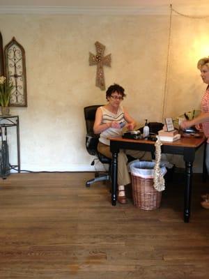 Pepper Tree Park Salon