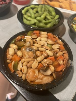 Kung Pao Chicken w. Peanuts