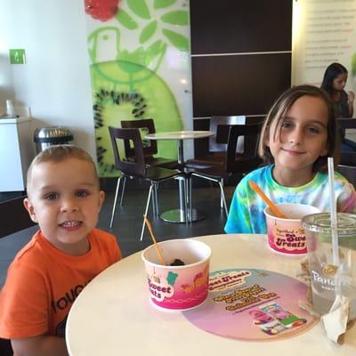 My babies enjoy froyo at Yogurtland