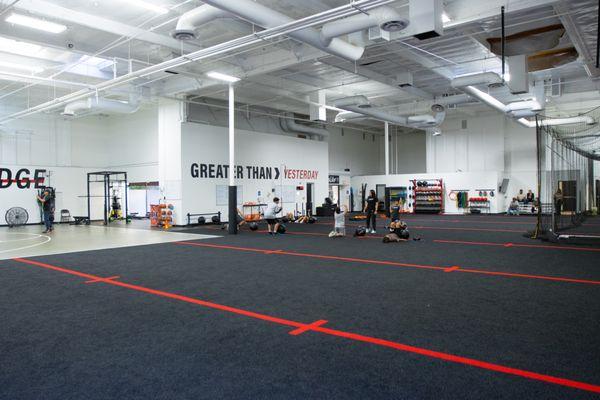 Main floor area of Redline Athletics Ventura available for training and rentals