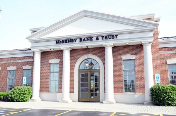 McHenry Bank & Trust