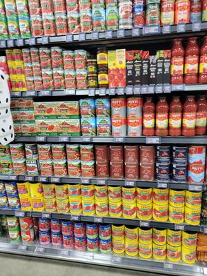 Wonderful assortment of tomato products including imported brands!