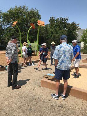 Picking teams for Petanque