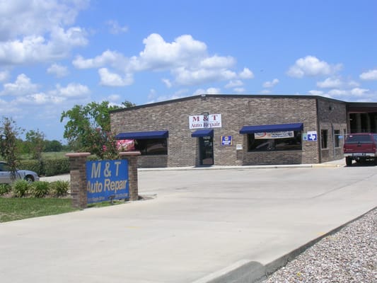 M & T Auto Repair