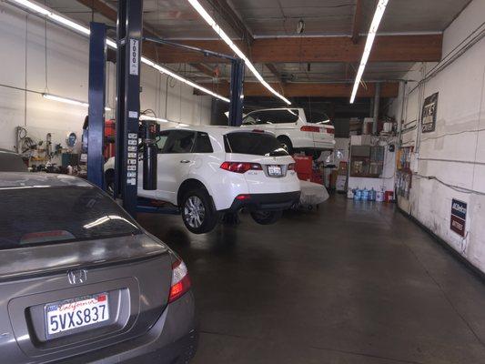 Honda Odyssey, Honda Civic, and Acura RDX getting work done